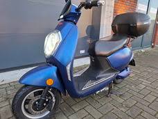 brommer kopen