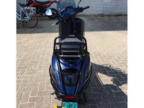 vespa tweedehands snor