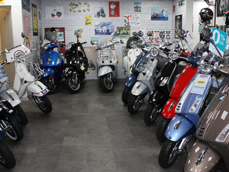 vespa dealer